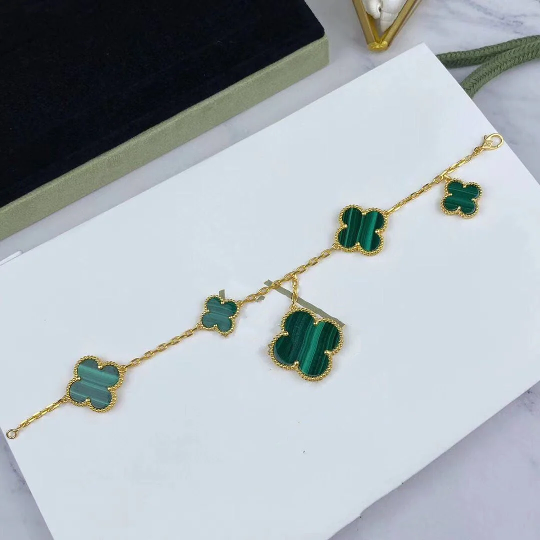 [Van Cleef & Arpels]MAGIC CLOVER MALACHITE GOLD BRACELET 5 MOTIFS