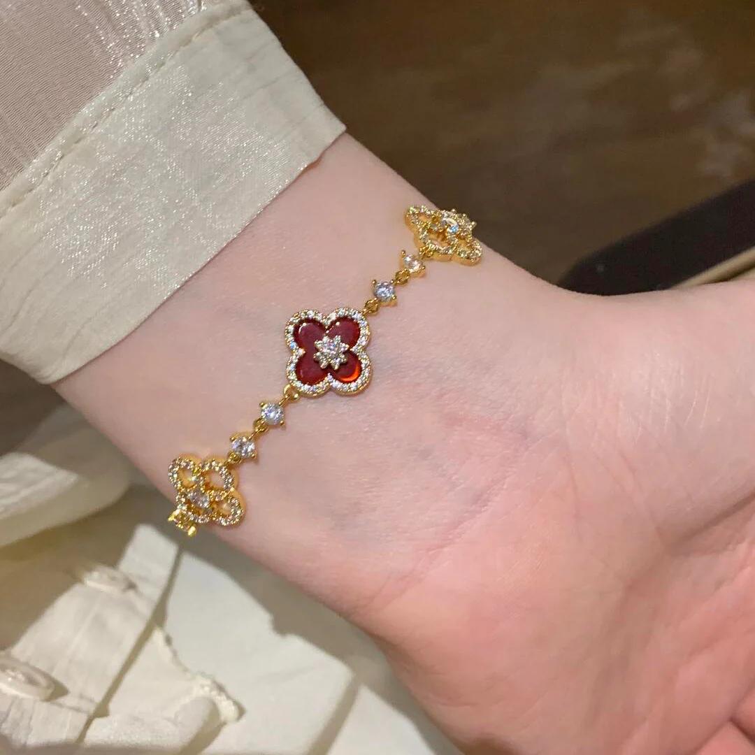 [Van Cleef & Arpels] 5 MOTIF PINK BLUE RED WHITE BRACELET