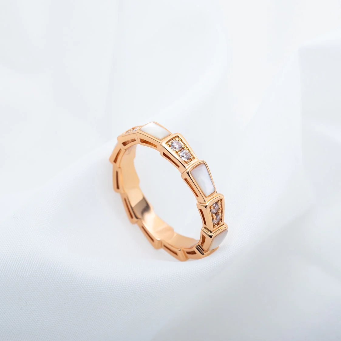 [Bulgari]SERPENTI RING PINK GOLD DIAMOND MOP 3MM