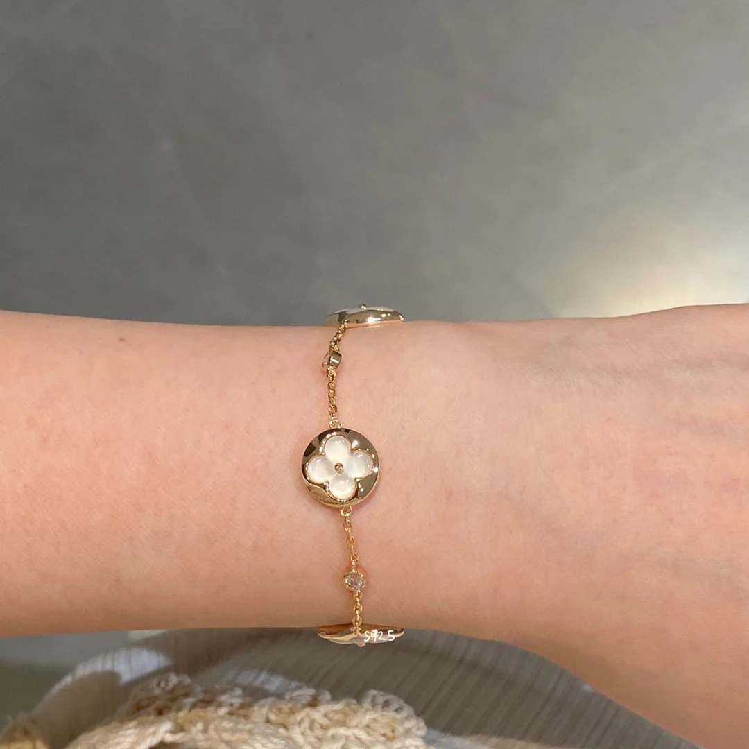 [Louis vuitton]STAR AND SUN 4 MOTIF WHITE MOP PINK GOLD BRACELET