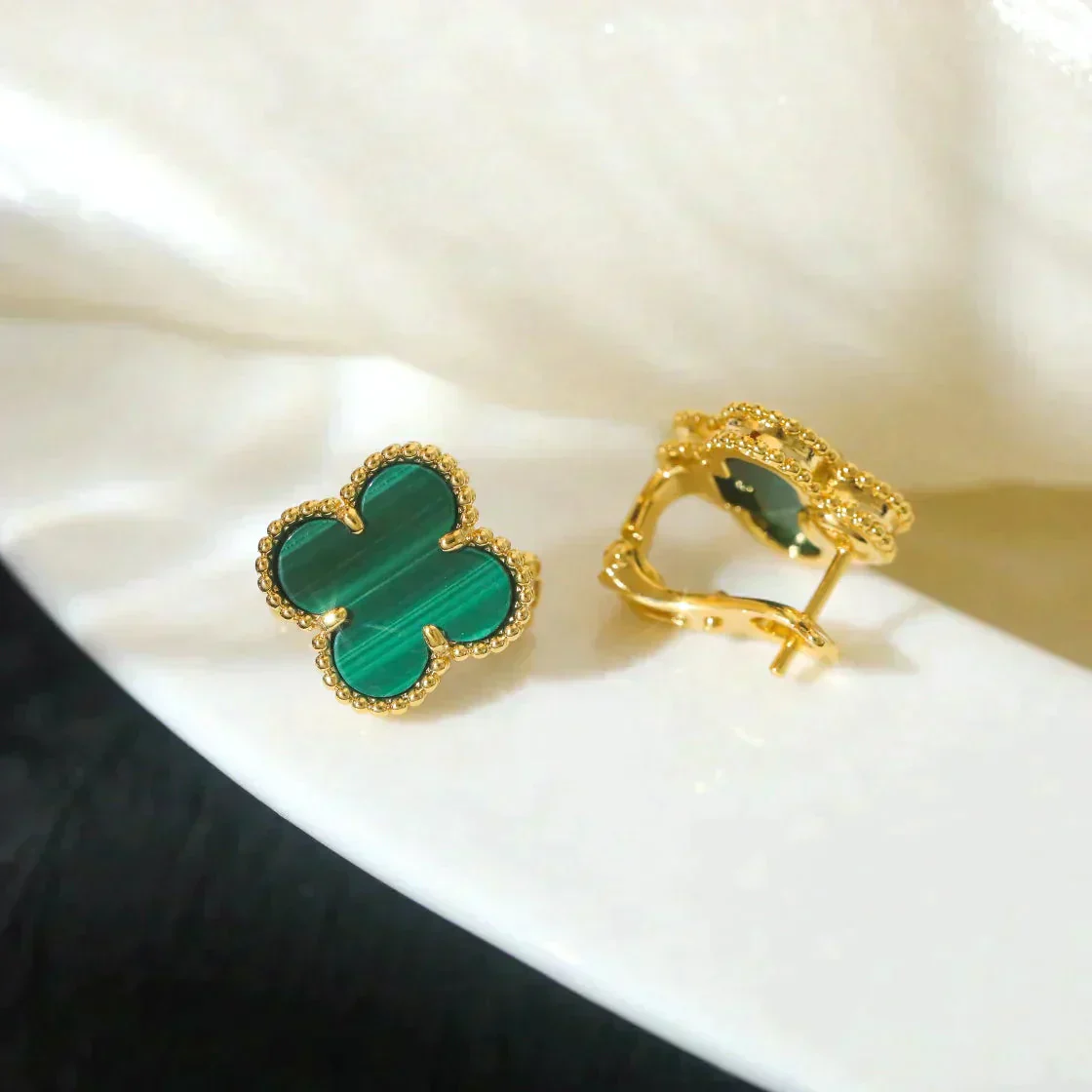 [Van Cleef & Arpels] MEDIUM 1 MOTIFS MALACHITE  EARRINGS