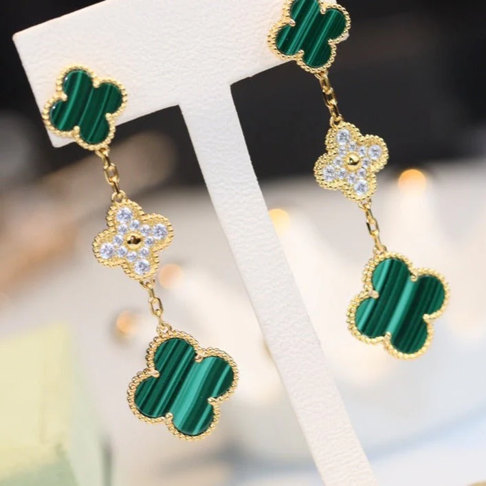 [Van Cleef & Arpels] EARRINGS GOLD MALACHITE DIAMOND 3 MOTIF