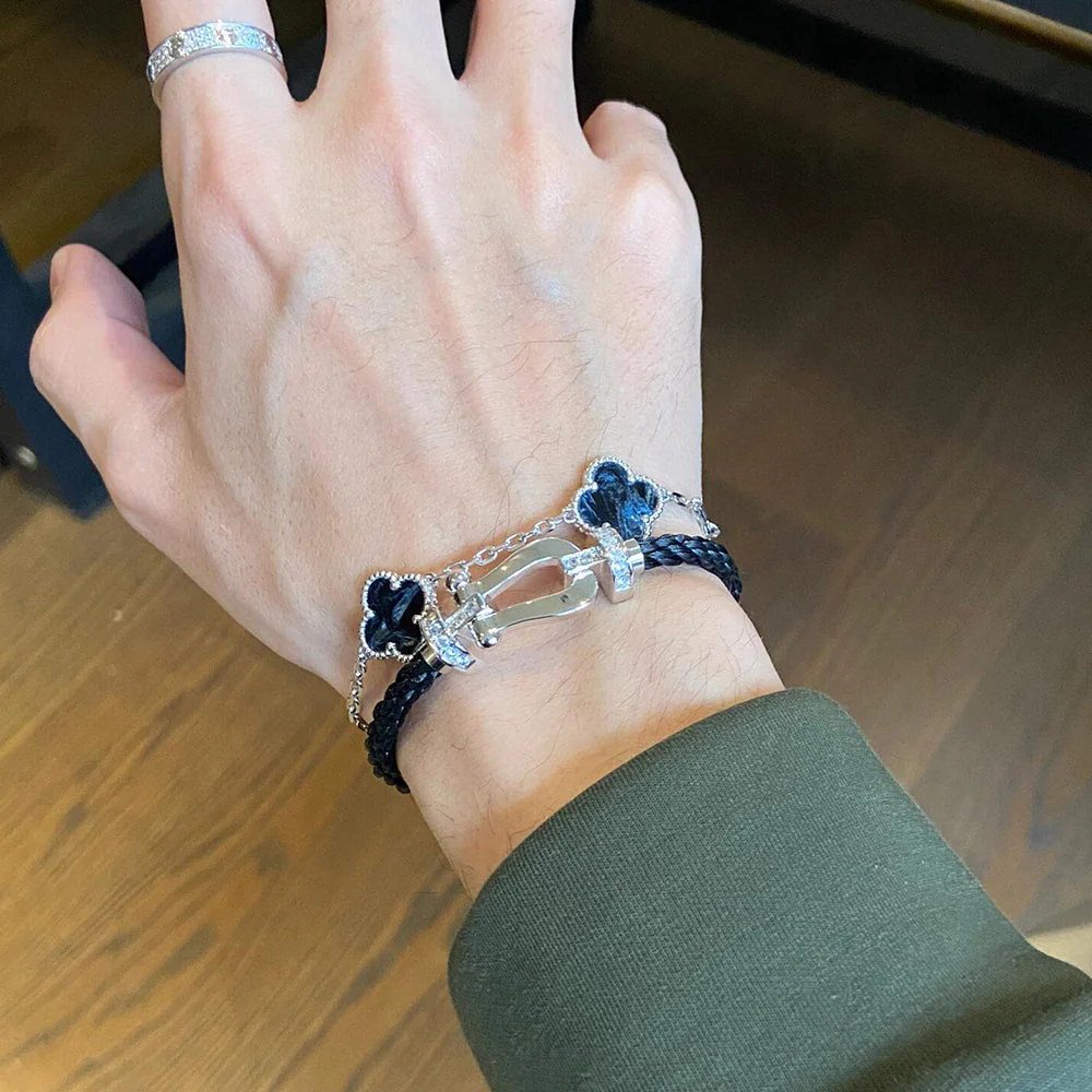 [Van Cleef & Arpels] 5 MOTIF PIETERSITE SILVER BRACELET