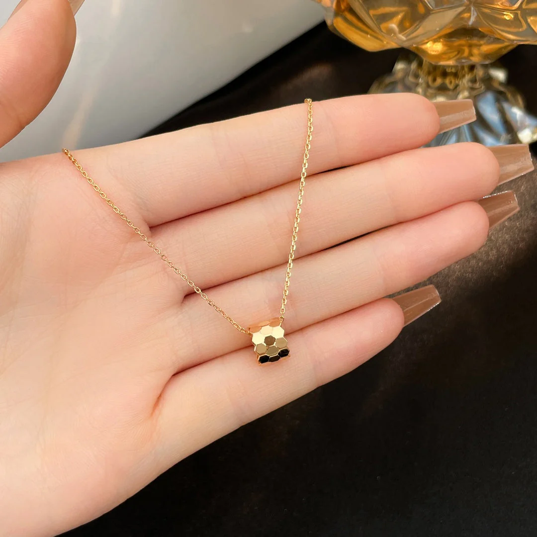 [Chaumet]BEE MINI NECKLACE