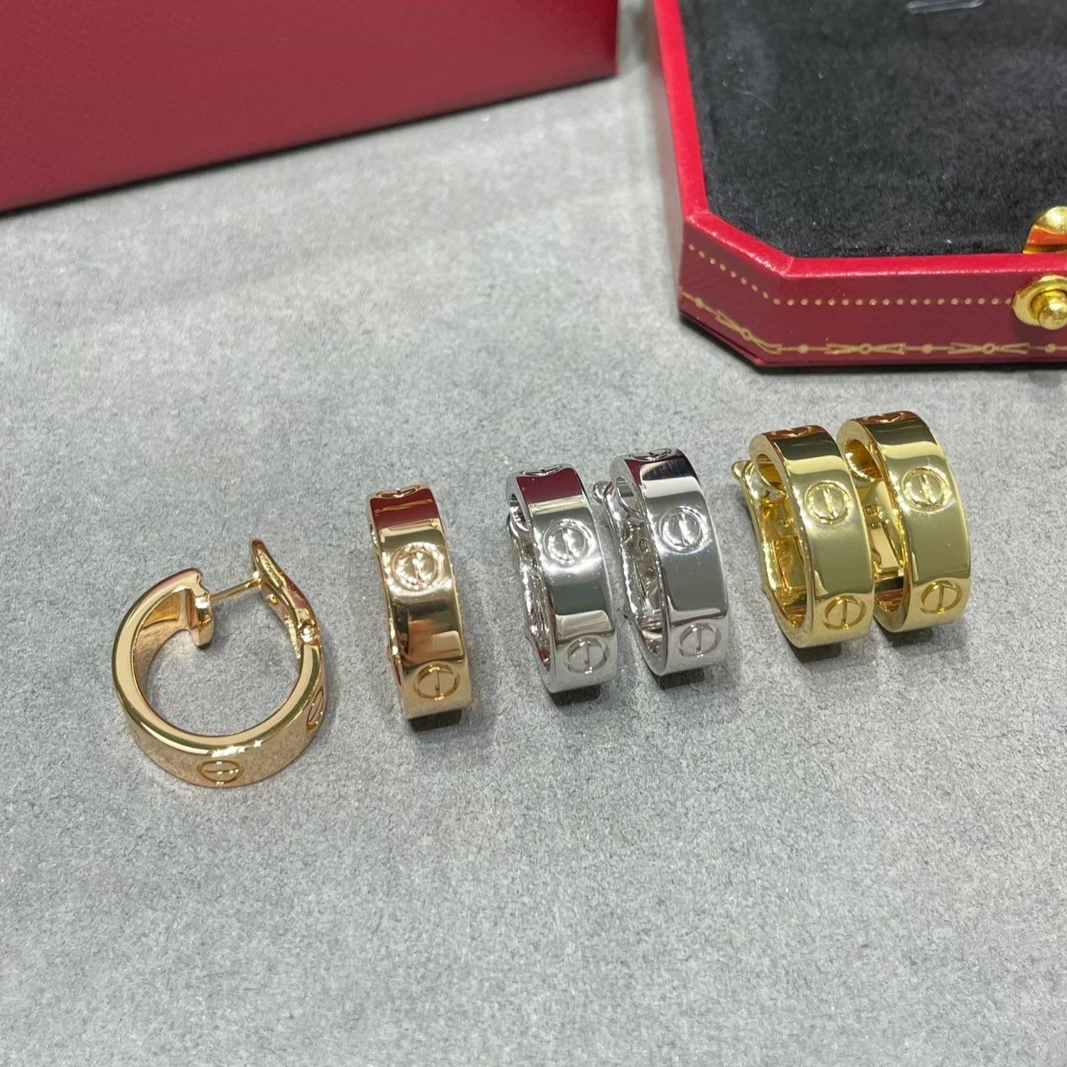 [Cartier]LOVE 5.5MM EARRINGS