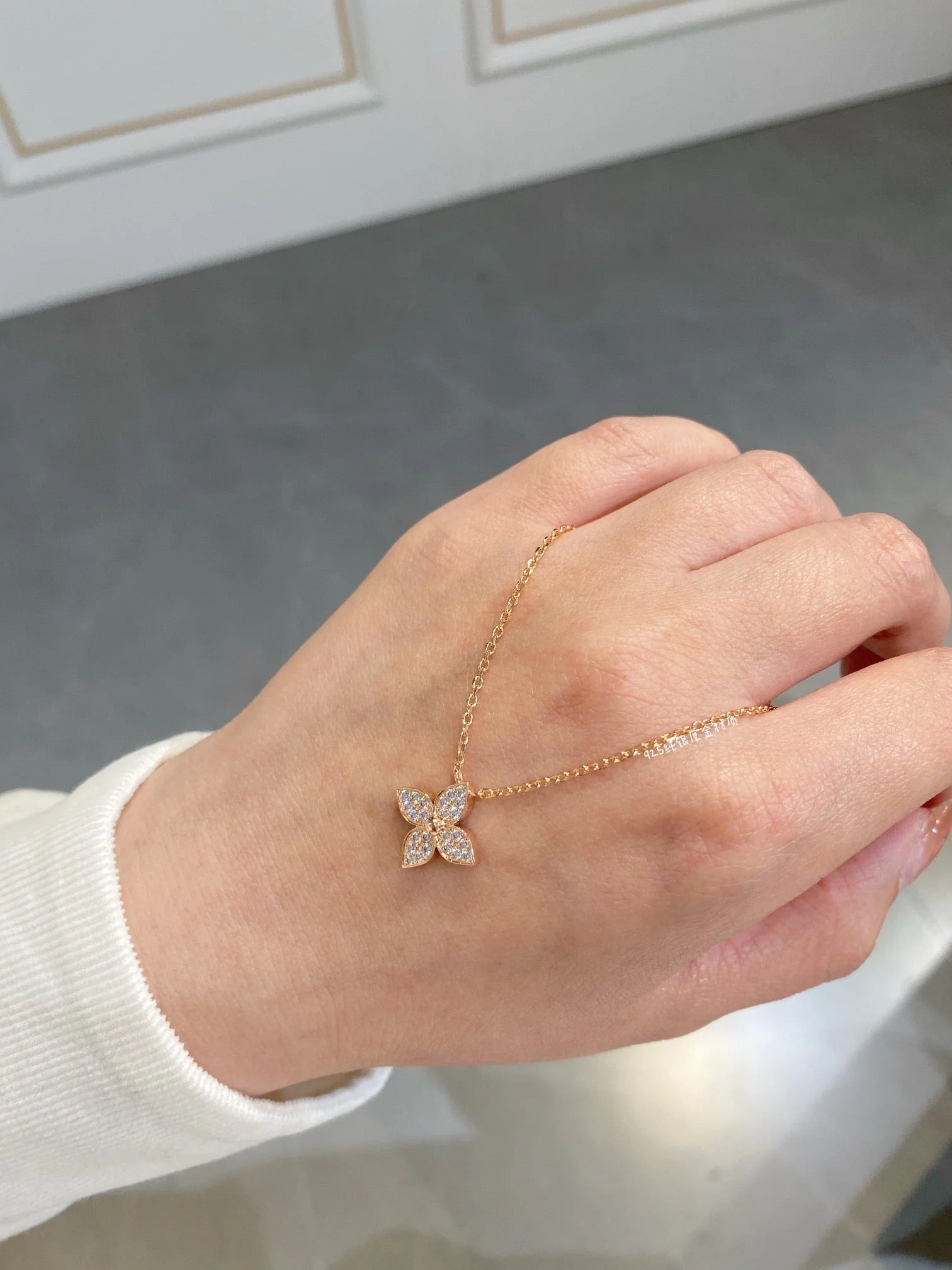 [Louis vuitton]STAR DIAMOND NECKALCE