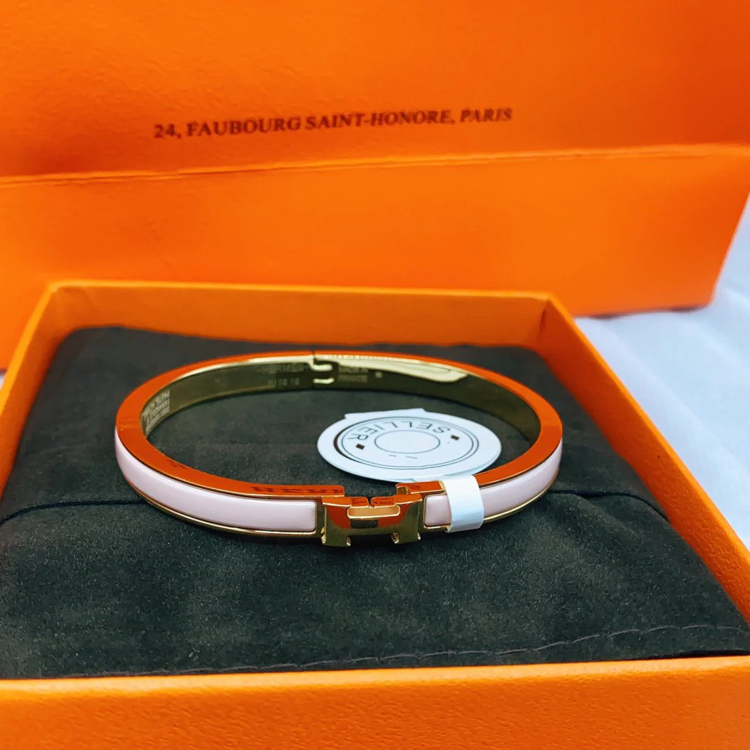 [Hermes]CLASSIC HM CLIC  PINK 8MM ENAMEL BRACELET