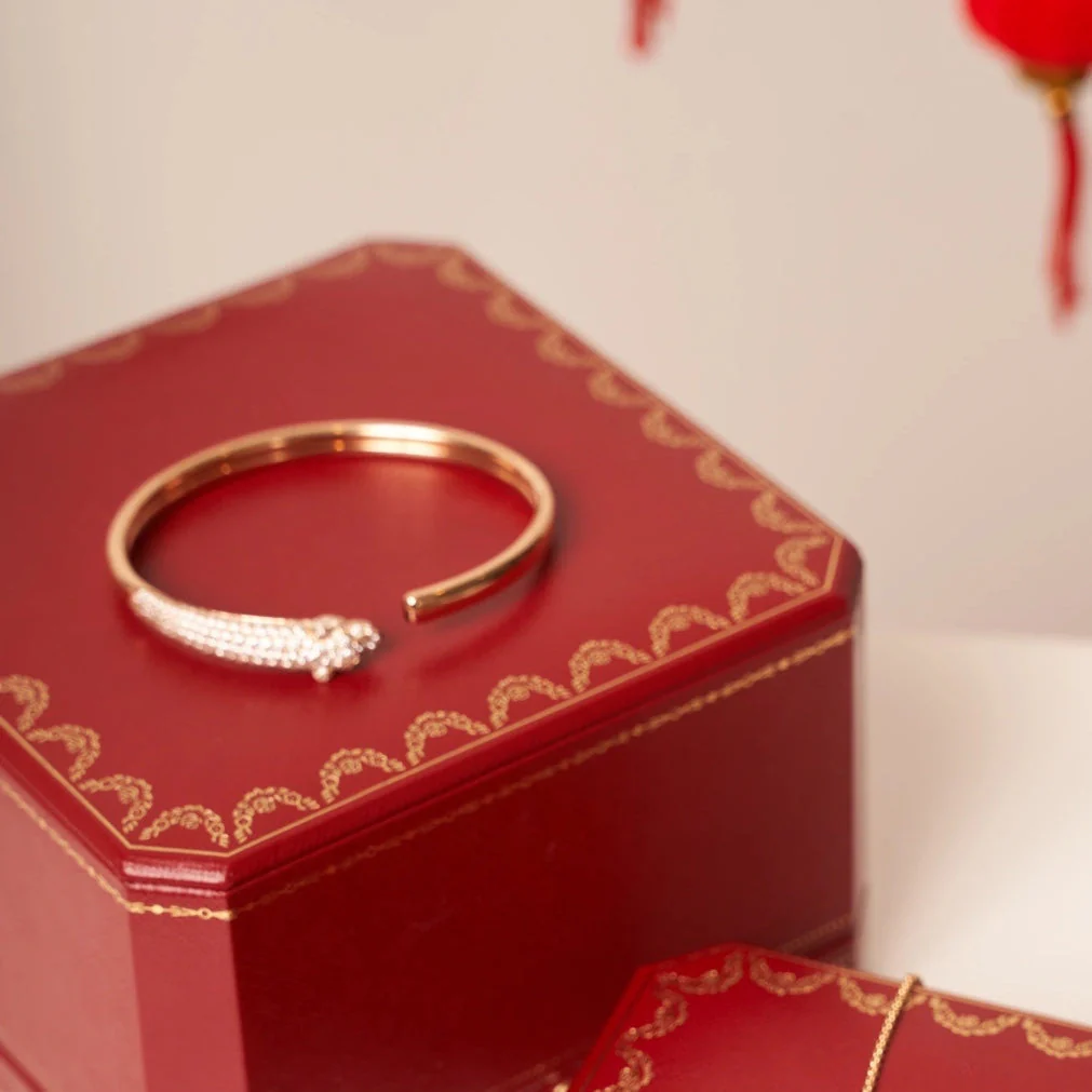 [Cartier]PANTHERE ROSE GOLD DIAMOND OPEN BRACELET