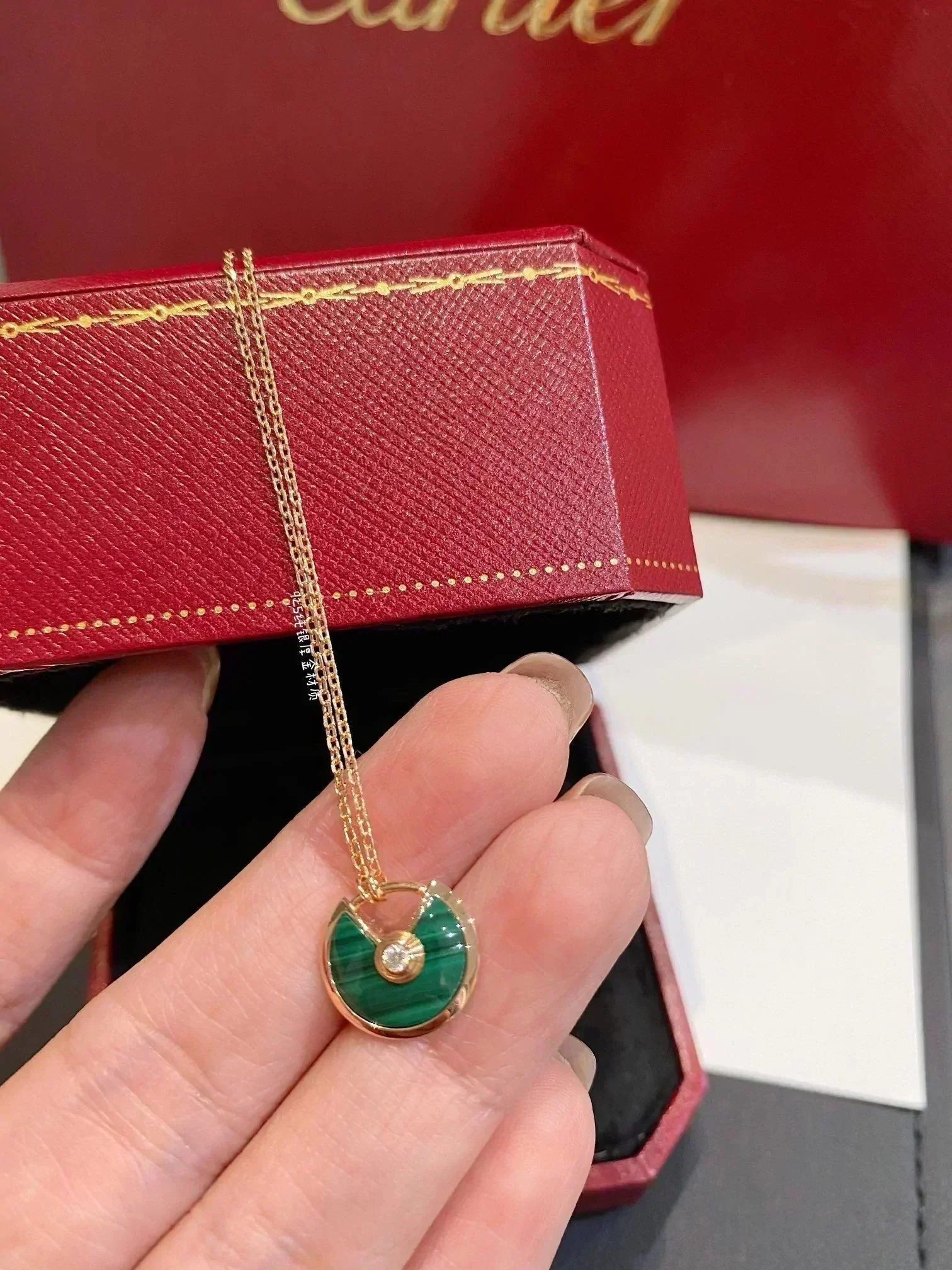 [Cartier]AMULETTE ROSE GOLD MALACHITE NECKLACE