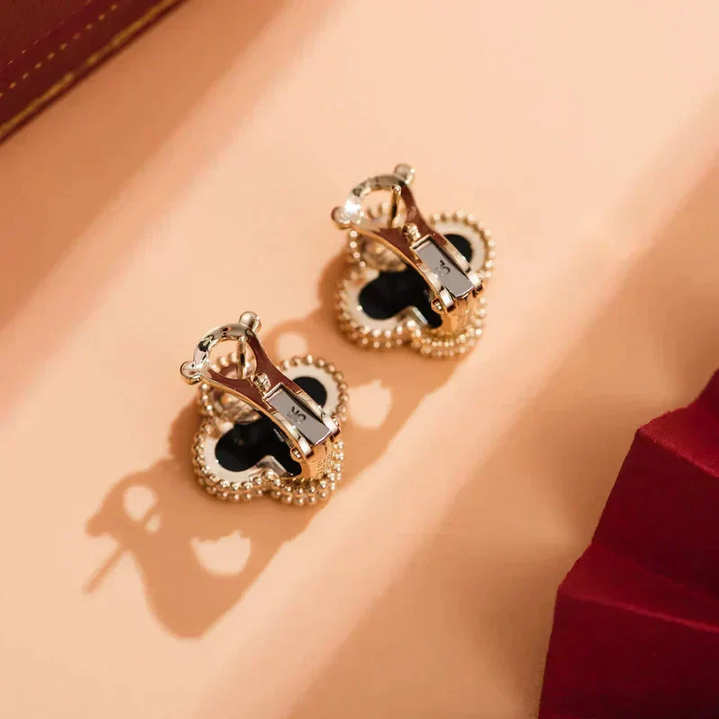 [Van Cleef & Arpels] MEDIUM 1 MOTIFS  ONYX STUD EARRINGS