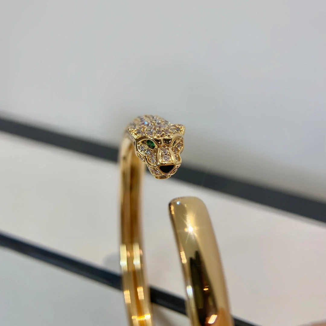 [Cartier]PANTHERE GOLD DIAMOND OPEN BRACELET