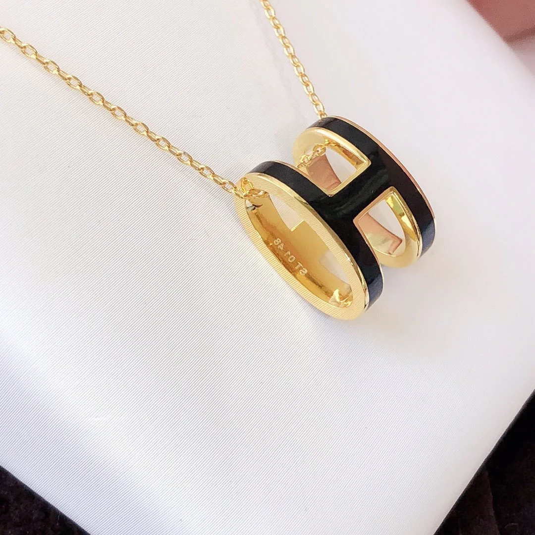 [Hermes]HM CLIC BLACK ENAMEL GOLD NECKLACE