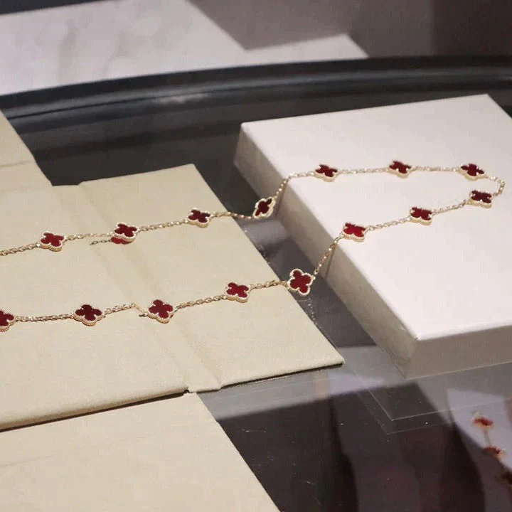 [Van Cleef & Arpels] 20 MOTIFS CARNELIAN NECKLACE