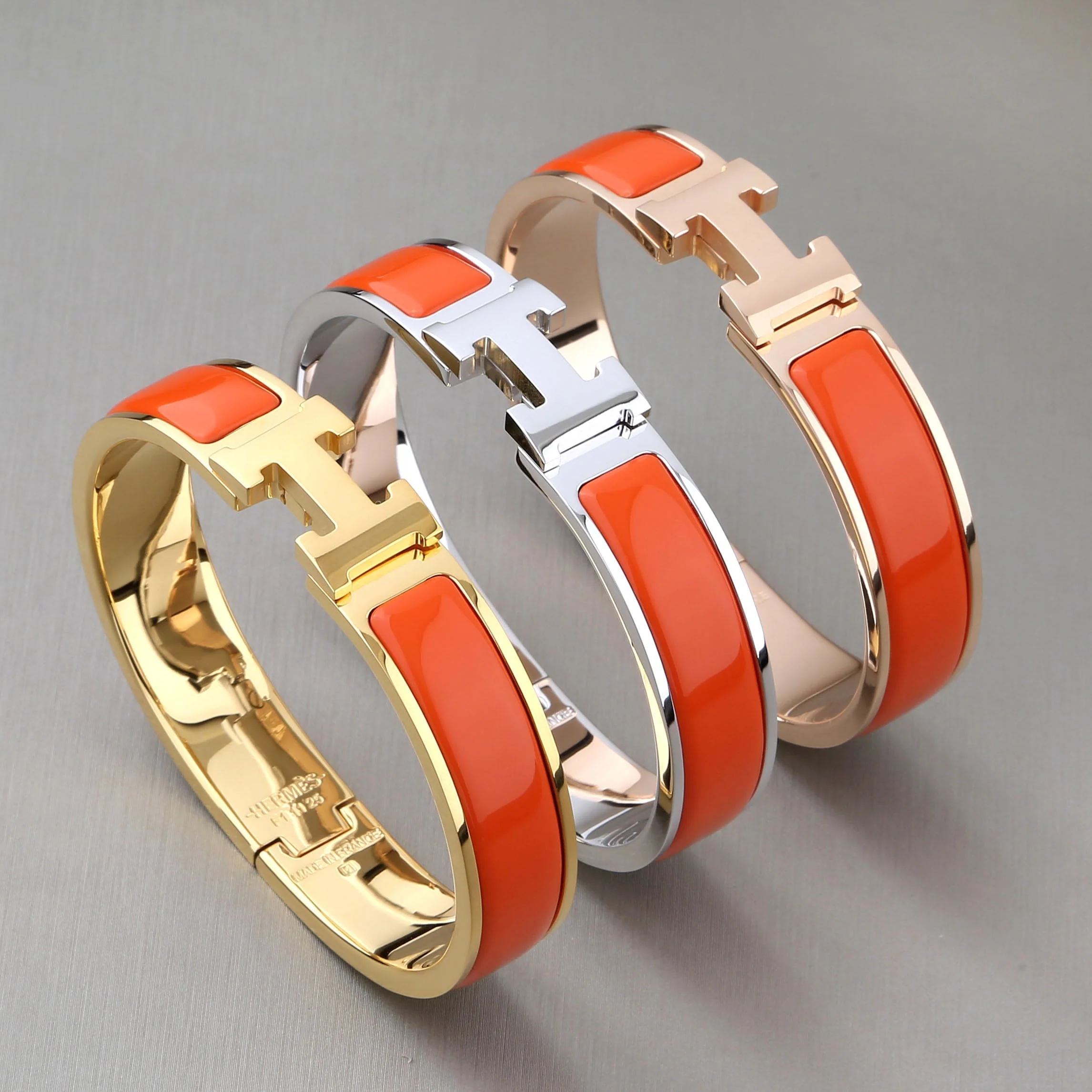 [Hermes]H ORANGE BRACELET
