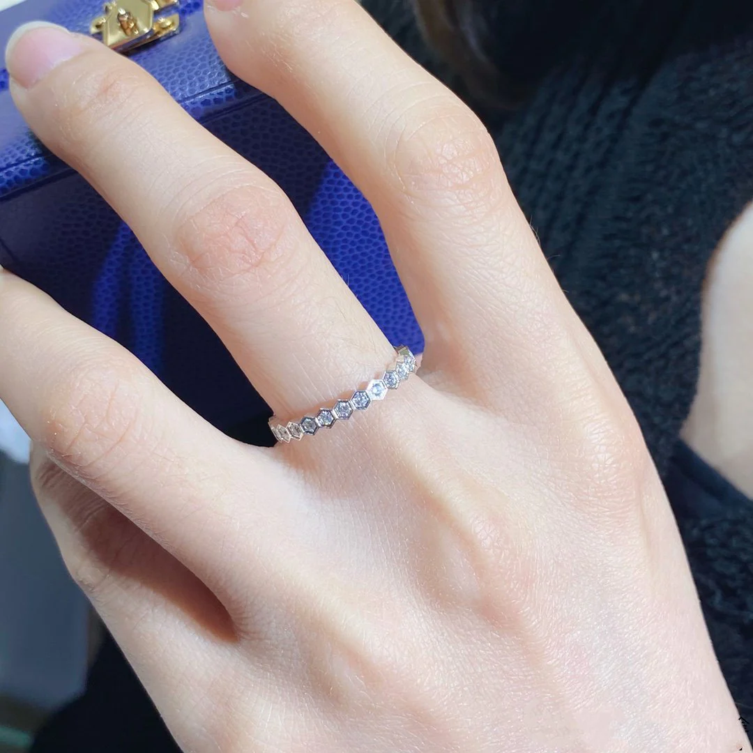 [Chaumet]BEE LOVE DIAMOND PAVED SMALL RING