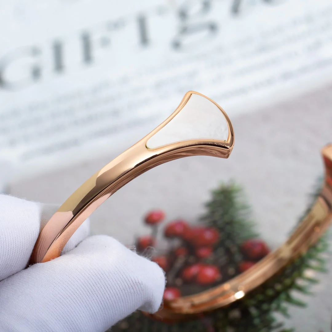 [Bulgari]DREAM BRACELET OPEN PINK GOLD MOP DIAMOND