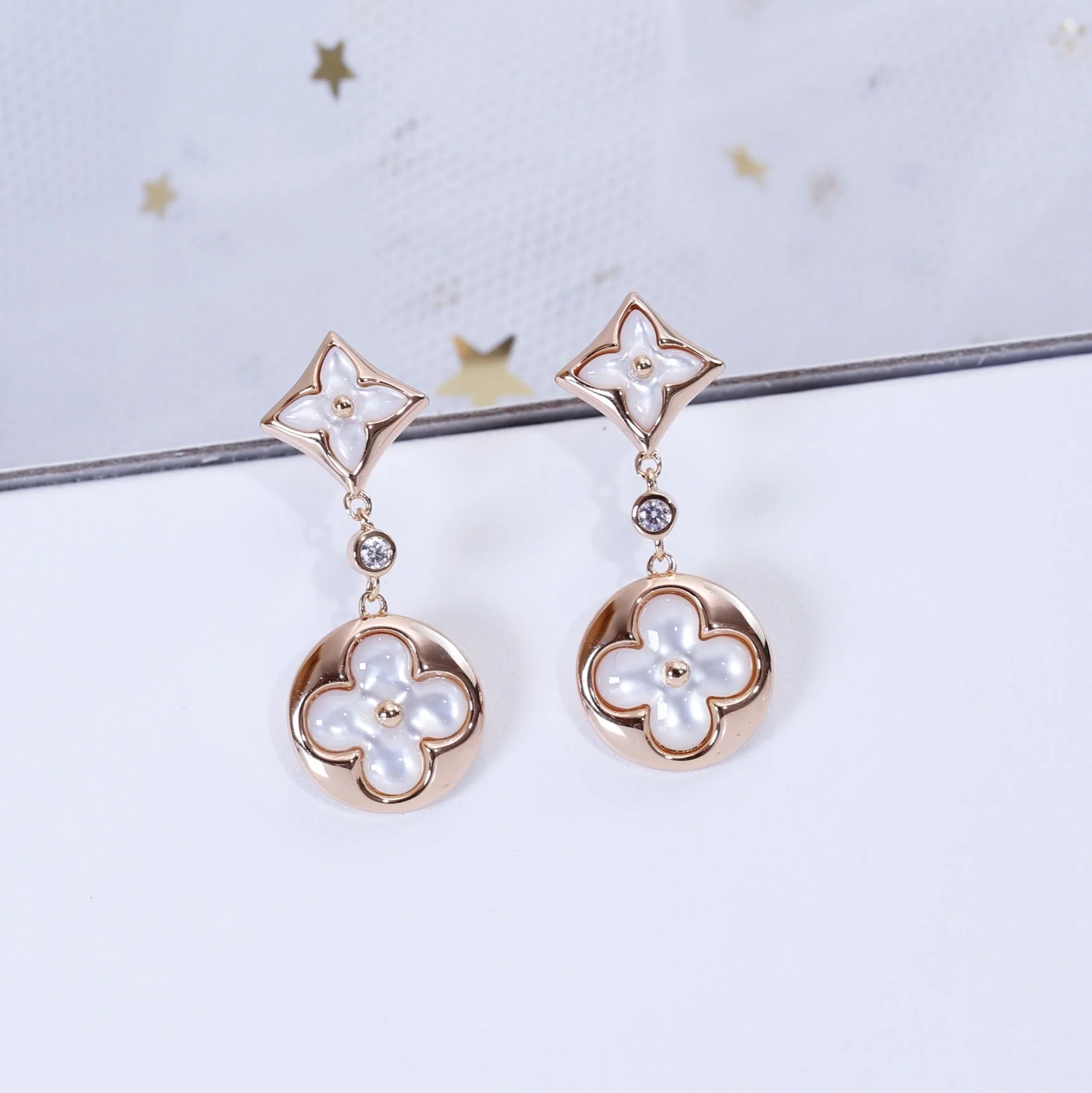 [Louis vuitton]STAR AND SUN PINK GOLD MOP DROP EARRINGS