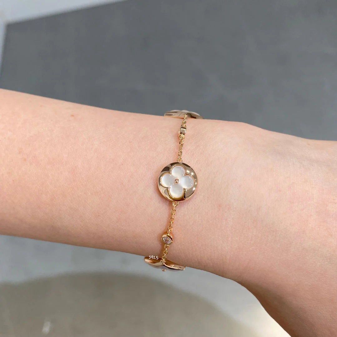 [Louis vuitton]STAR AND SUN 4 MOTIF WHITE MOP PINK GOLD BRACELET