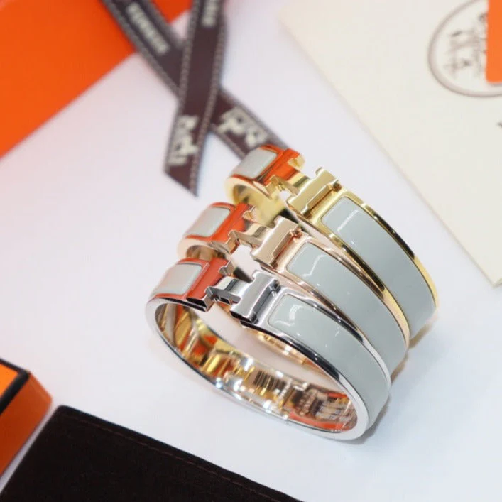 [Hermes]H LIGHT BLUE BRACELET