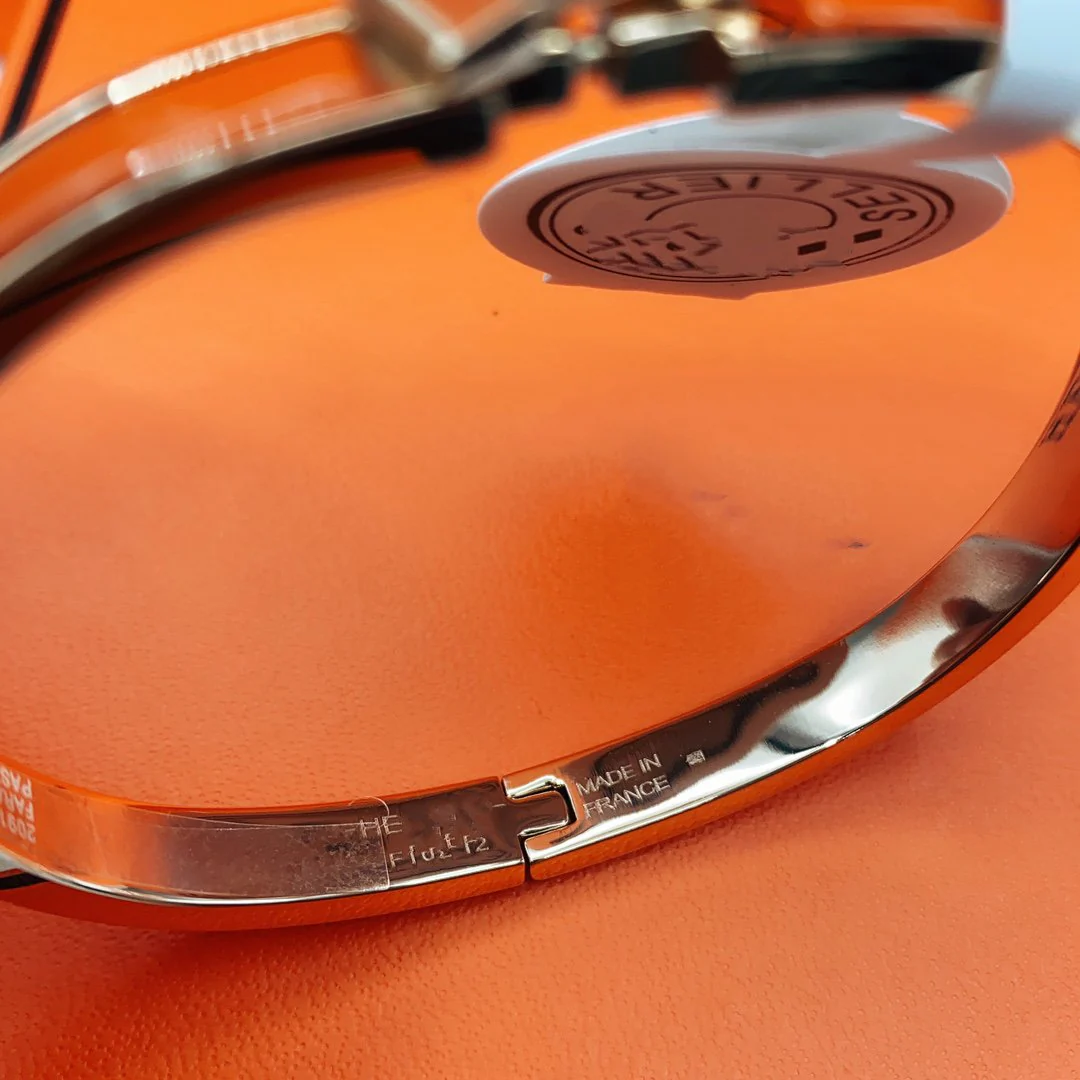 [Hermes]CLASSIC HM CLIC RED 8MM ENAMEL BRACELET