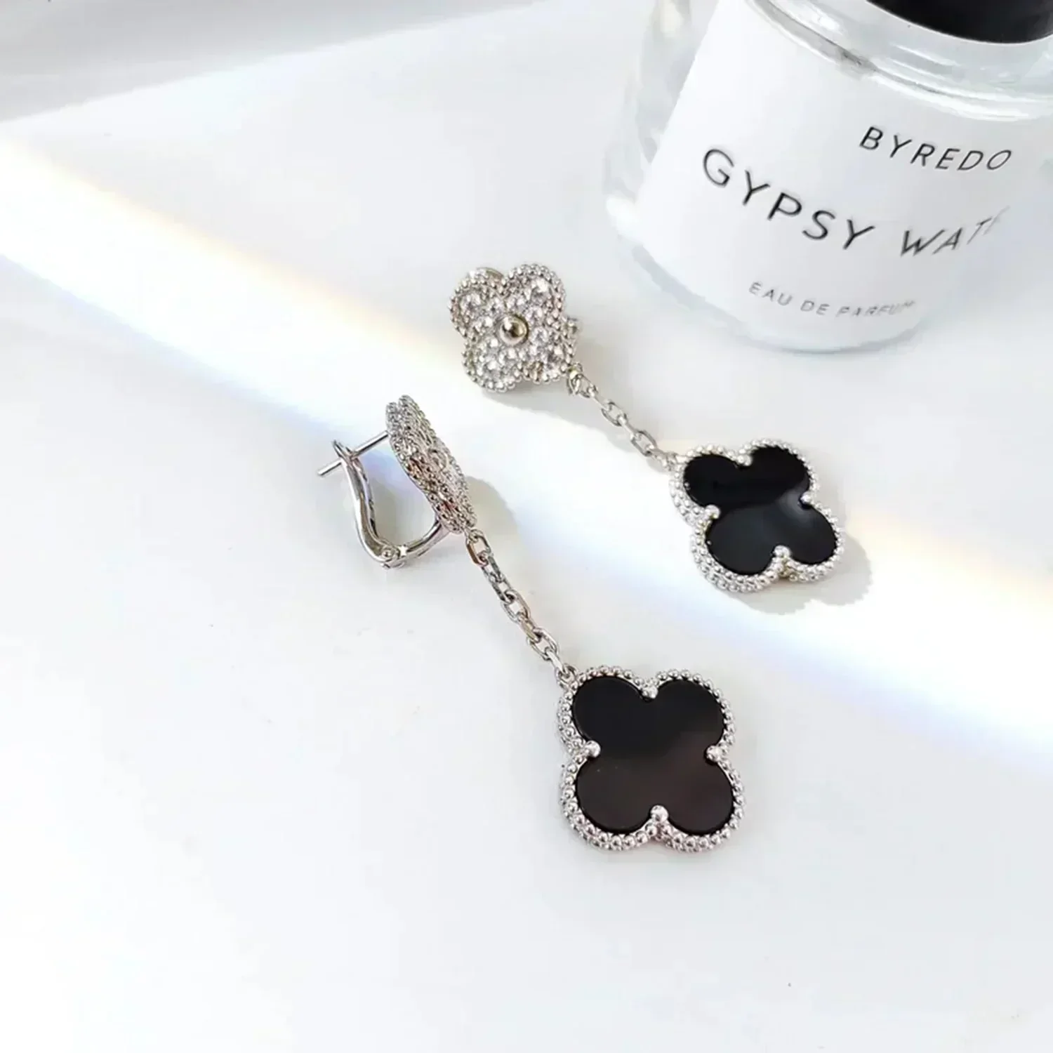 [Van Cleef & Arpels] 2 MOTIFS  DIAMOND ONYX EARRINGS SILVER