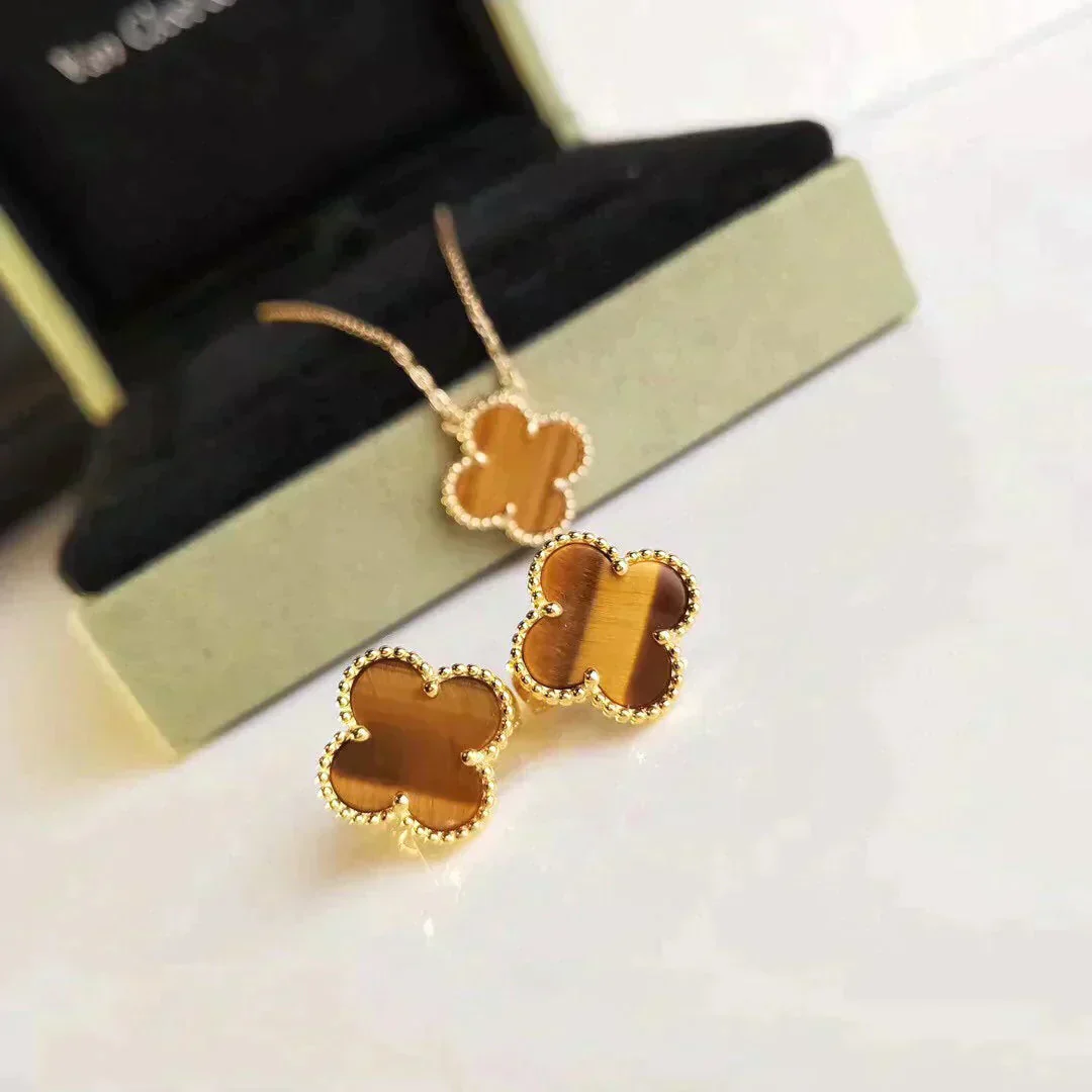 [Van Cleef & Arpels] MEDIUM 1 MOTIFS TIGER EYE EARRINGS
