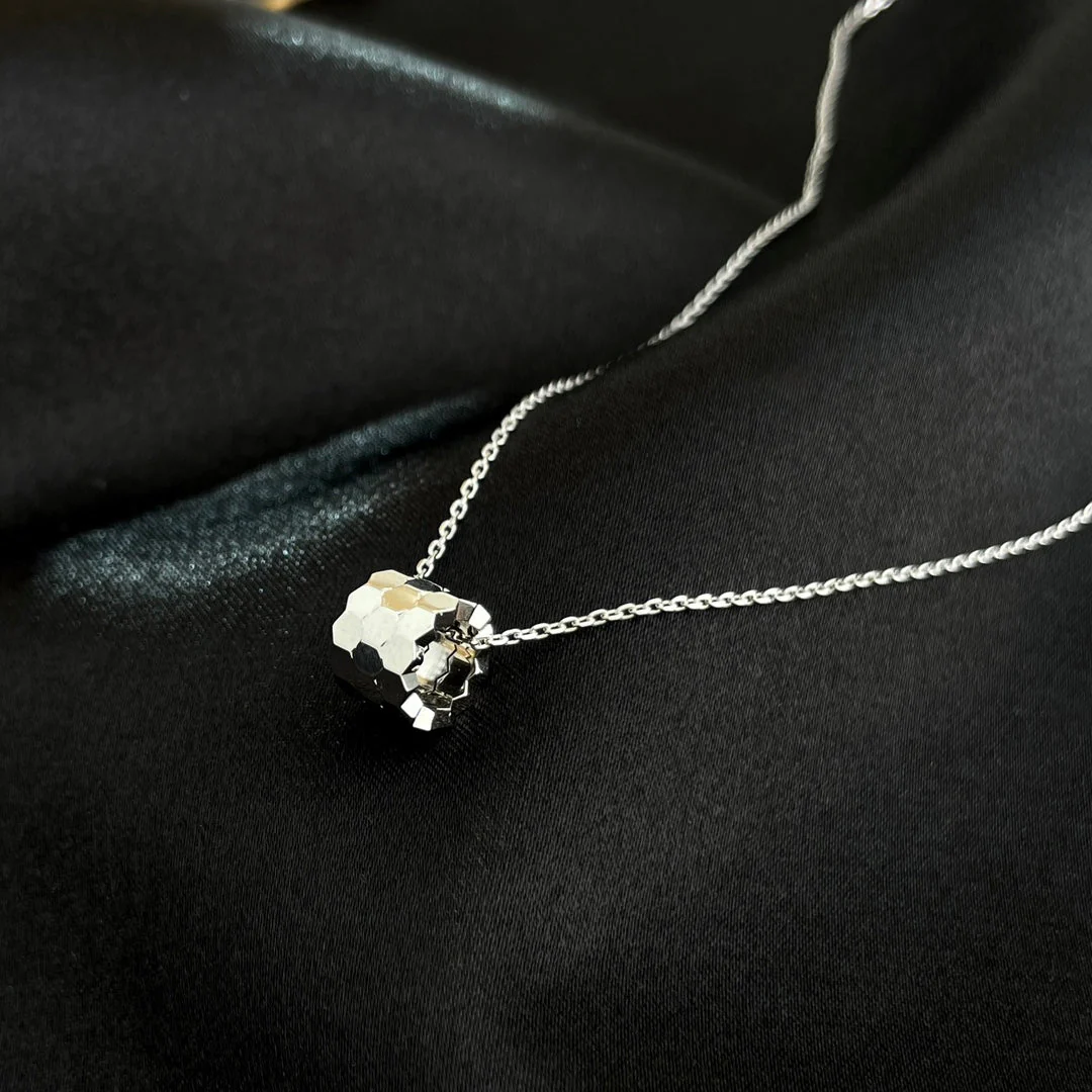 [Chaumet]BEE MINI NECKLACE