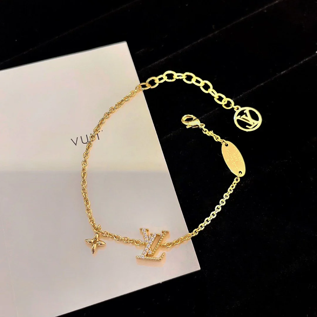 [Louis vuitton]LOGO STAR MOTIF GOLD BRACELET