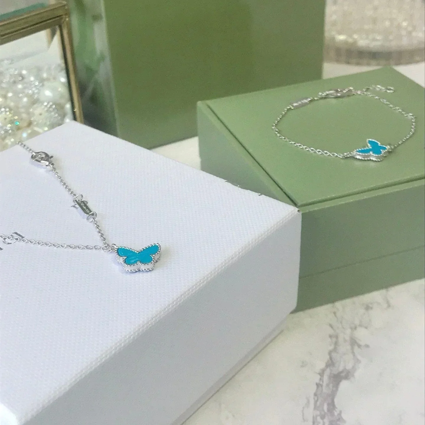 [Van Cleef & Arpels]BUTTERFLY TURQUOISE BUTTERFLY BRACELET SILVER