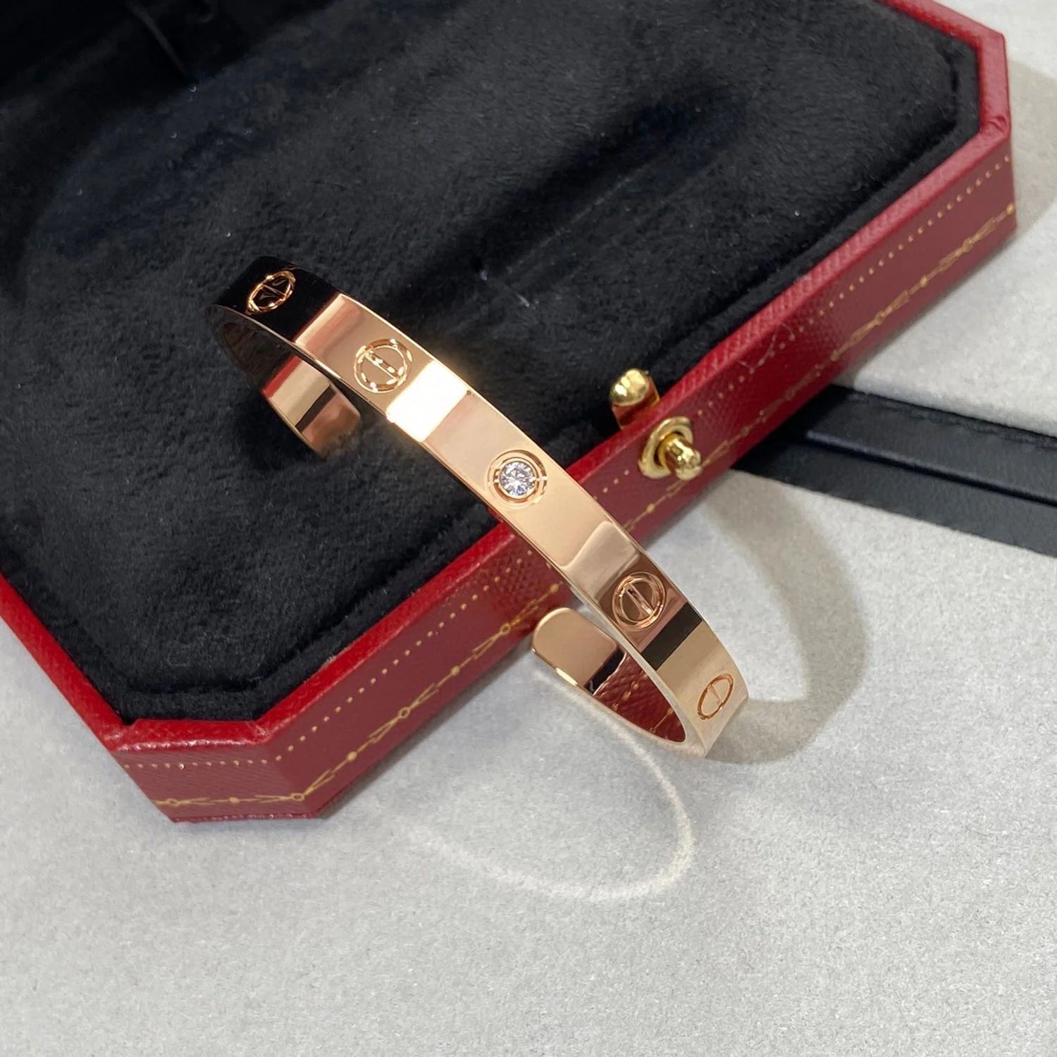 [Cartier]LOVE BRACELET 6.1MM 1 DIAMOND OPEN CUFF