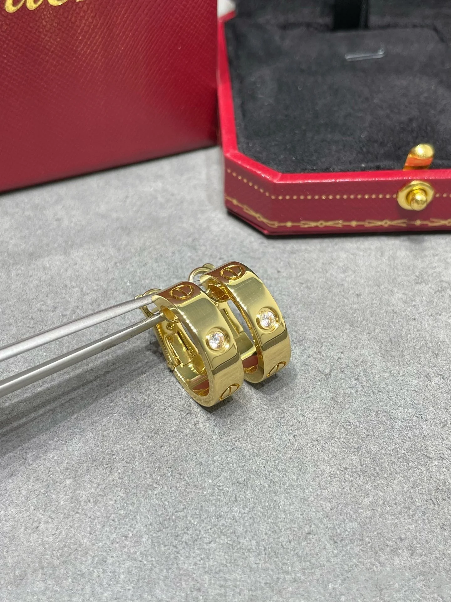 [Cartier]LOVE 5.5MM 1 DIAMOND EARRINGS