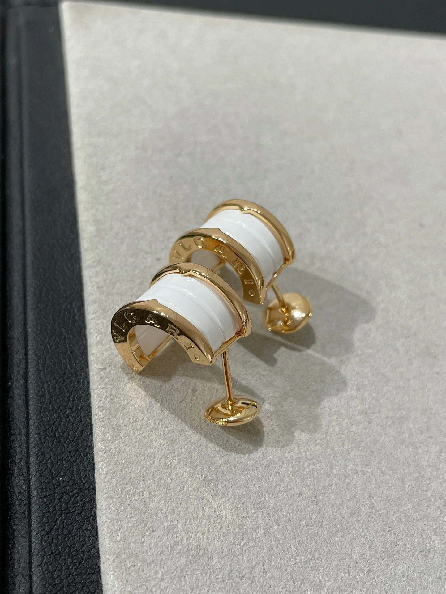 [Bulgari]ZERO 1 PINK GOLD CERAMIC EARRINGS