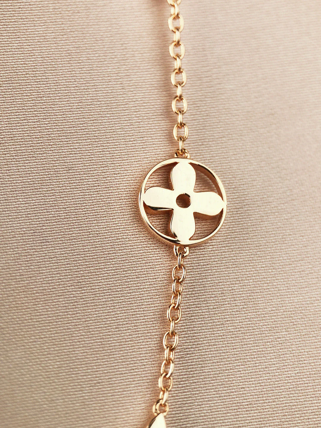 [Louis vuitton]STAR AND SUN 7 MOTIFS GOLD BRACELET