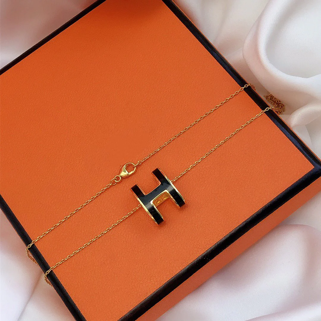 [Hermes]HM CLIC BLACK ENAMEL GOLD NECKLACE