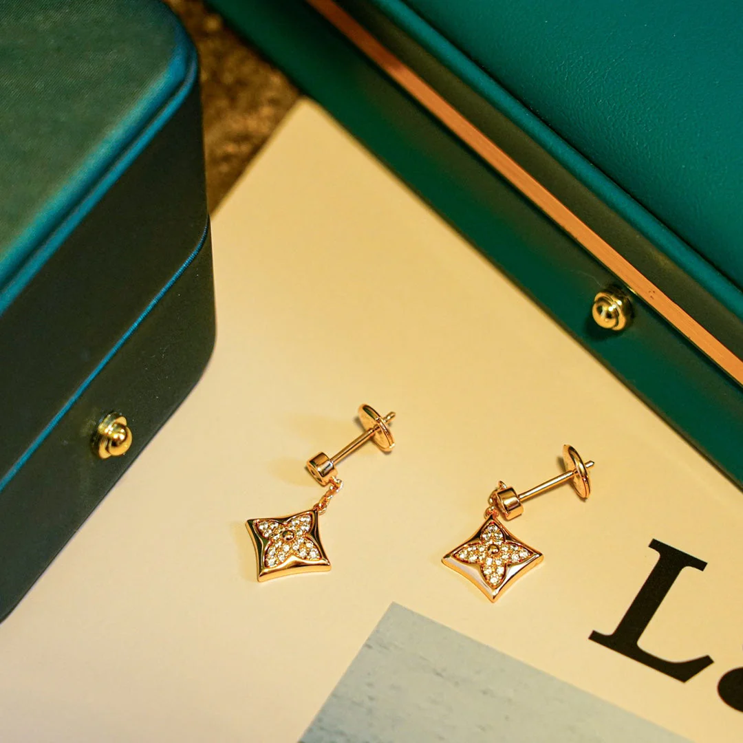 [Louis vuitton]STAR DIAMONDS EARRINGS GOLD