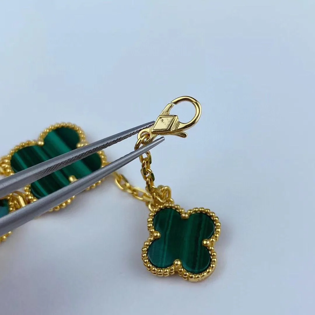 [Van Cleef & Arpels]MAGIC CLOVER MALACHITE GOLD BRACELET 5 MOTIFS