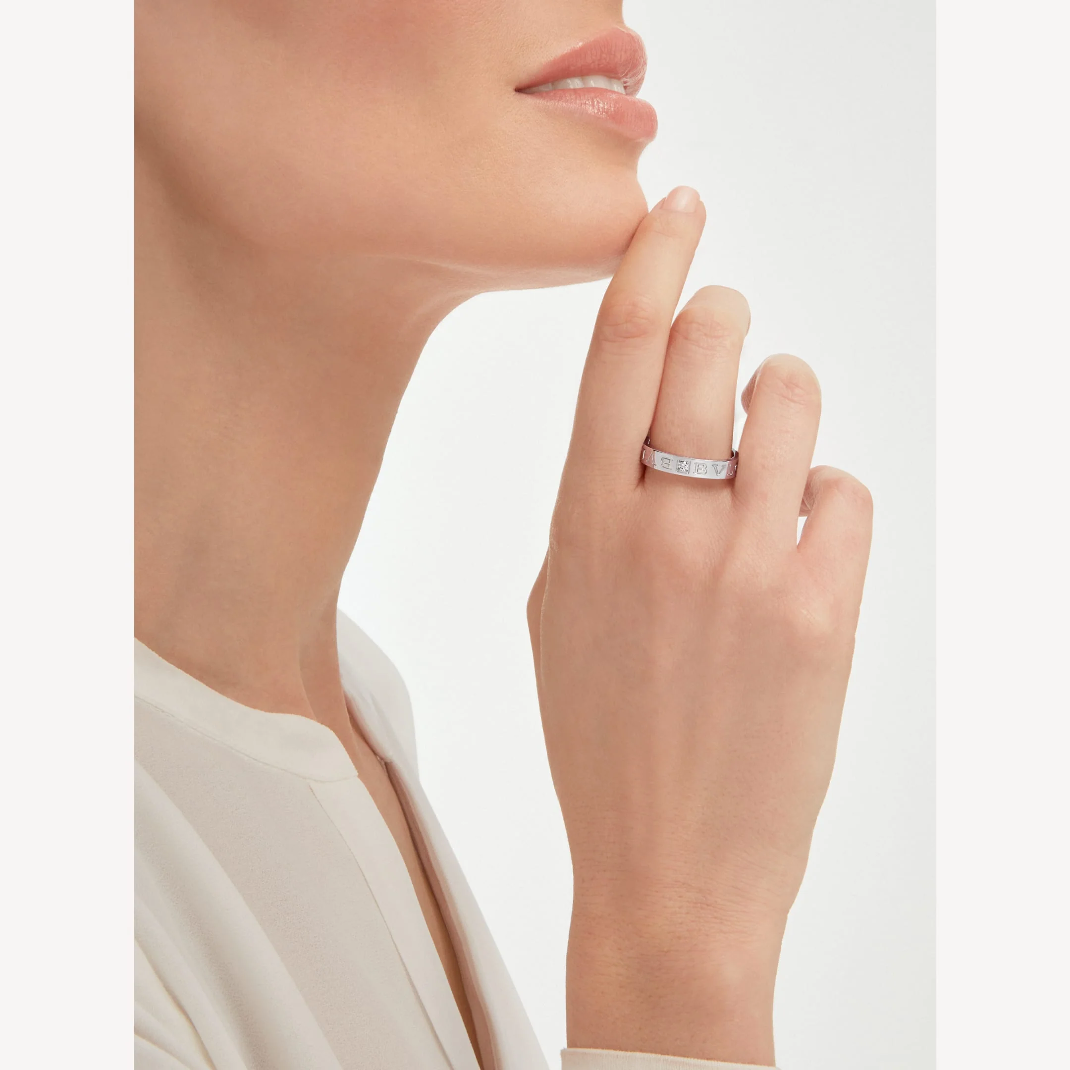 [Bulgari]ZERO 1 ESSENTIAL WITH A DIAMOD RING