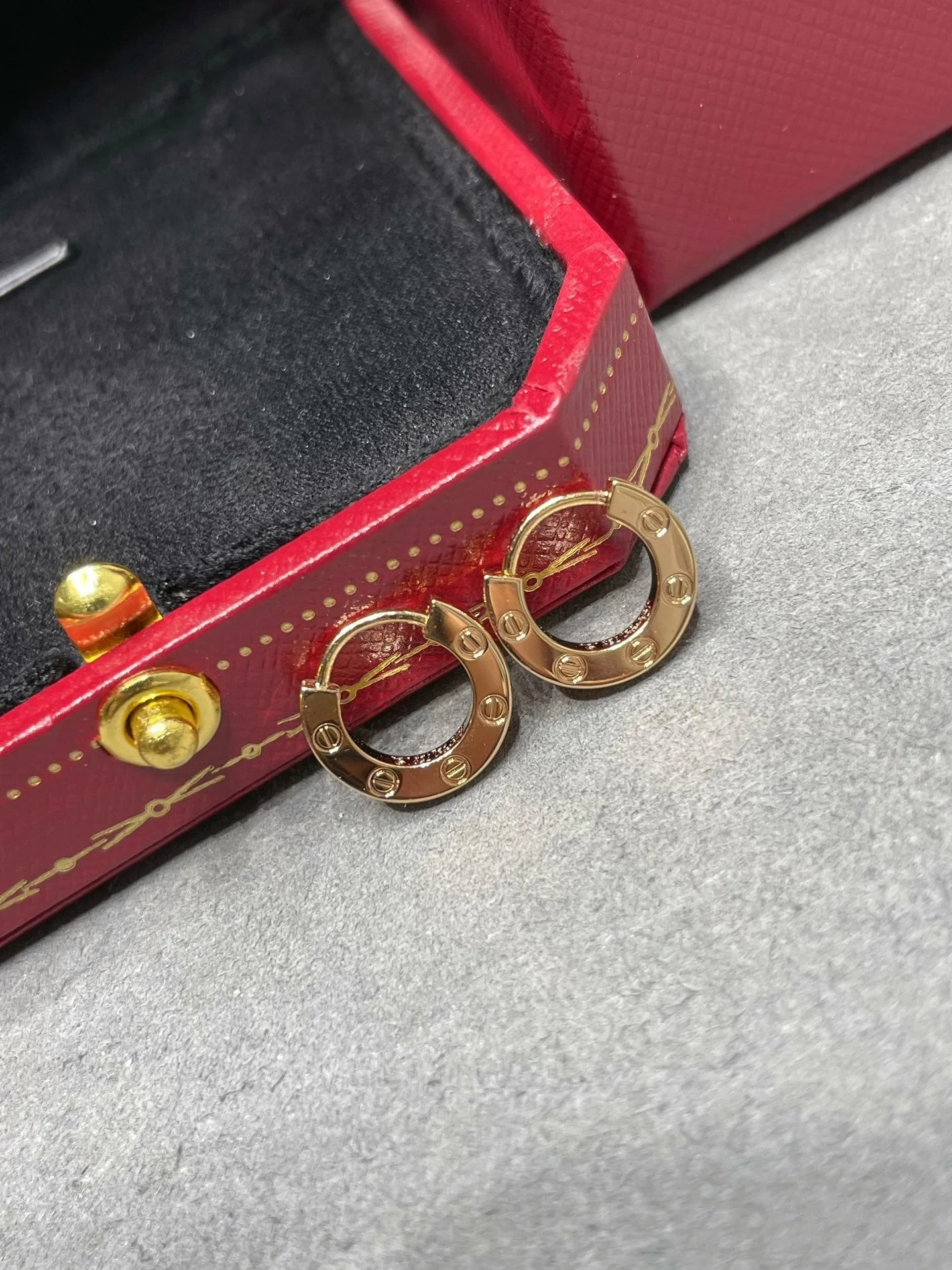 [Cartier]LOVE MINI EARRINGS