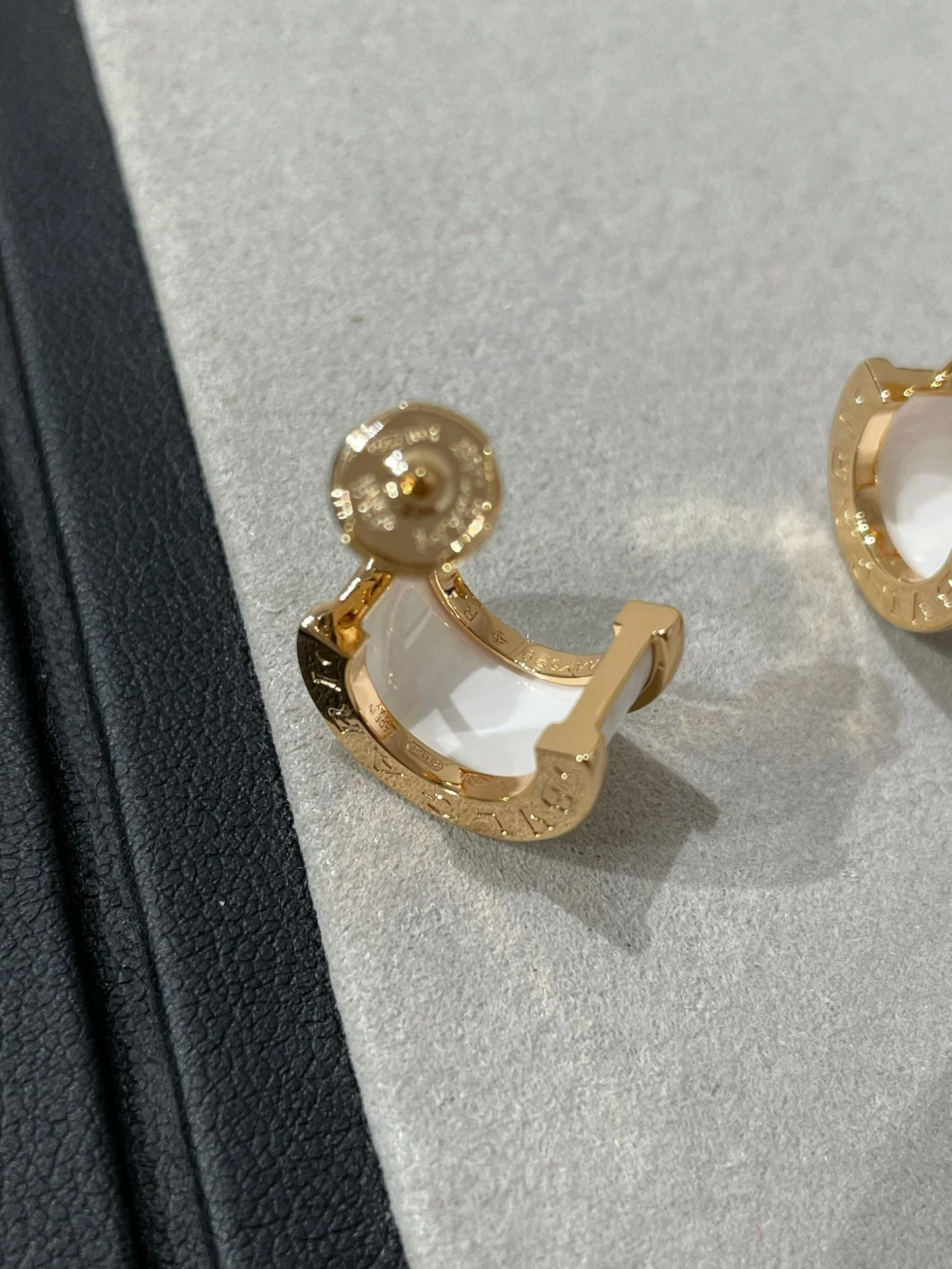 [Bulgari]ZERO 1 PINK GOLD CERAMIC EARRINGS