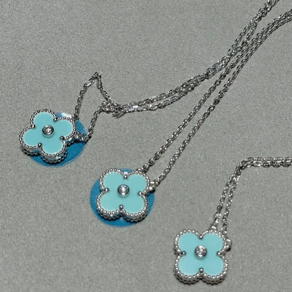 [Van Cleef & Arpels] 1 DIAMOND LIGHT BLUE SILVER NECKLACE