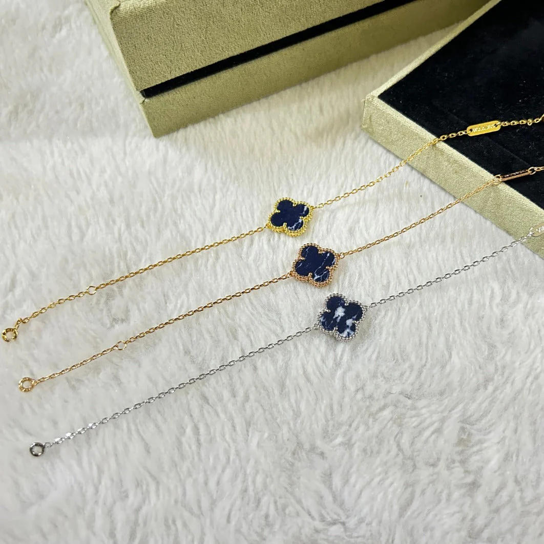 [Van Cleef & Arpels] 1 MOTIF PIETERSITE BRACELET