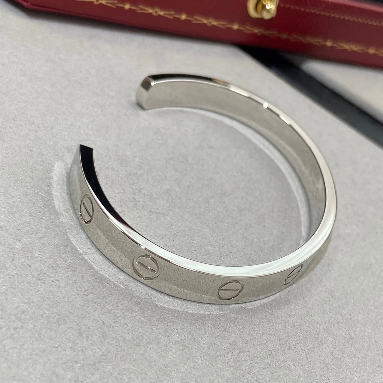 [Cartier]LOVE BRACELET 6.1MM 1 DIAMOND OPEN CUFF