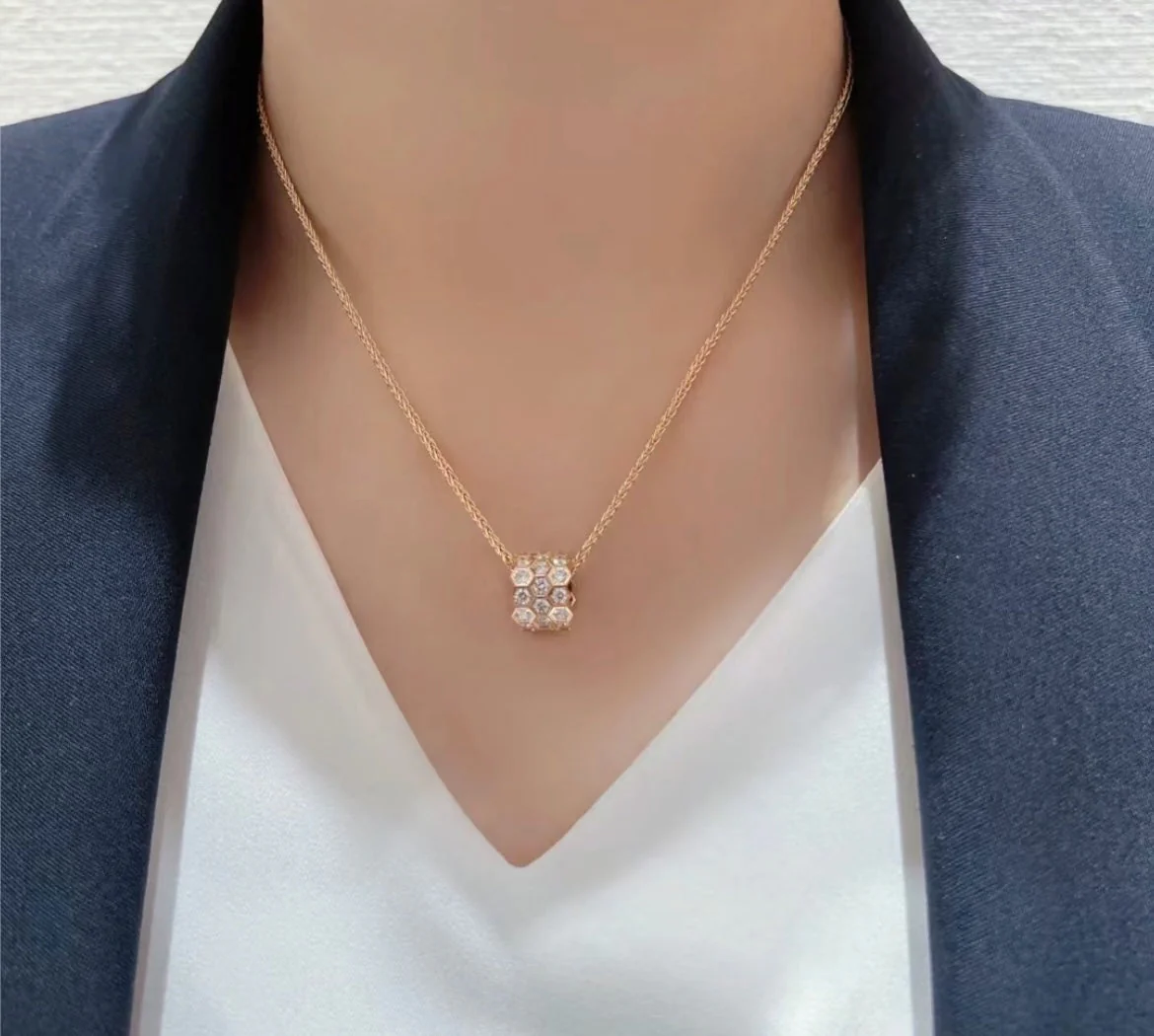 [Chaumet]BEE LOVE DIAMOND PAVED 3 ROW NECKLACE