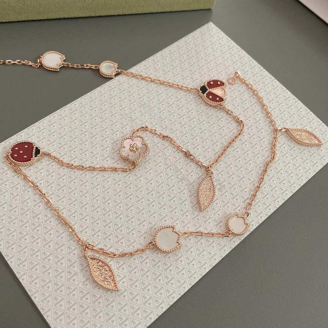 [Van Cleef & Arpels]LUCKY SPRING 15 MOTIFS ROSE GOLD NECKLACE
