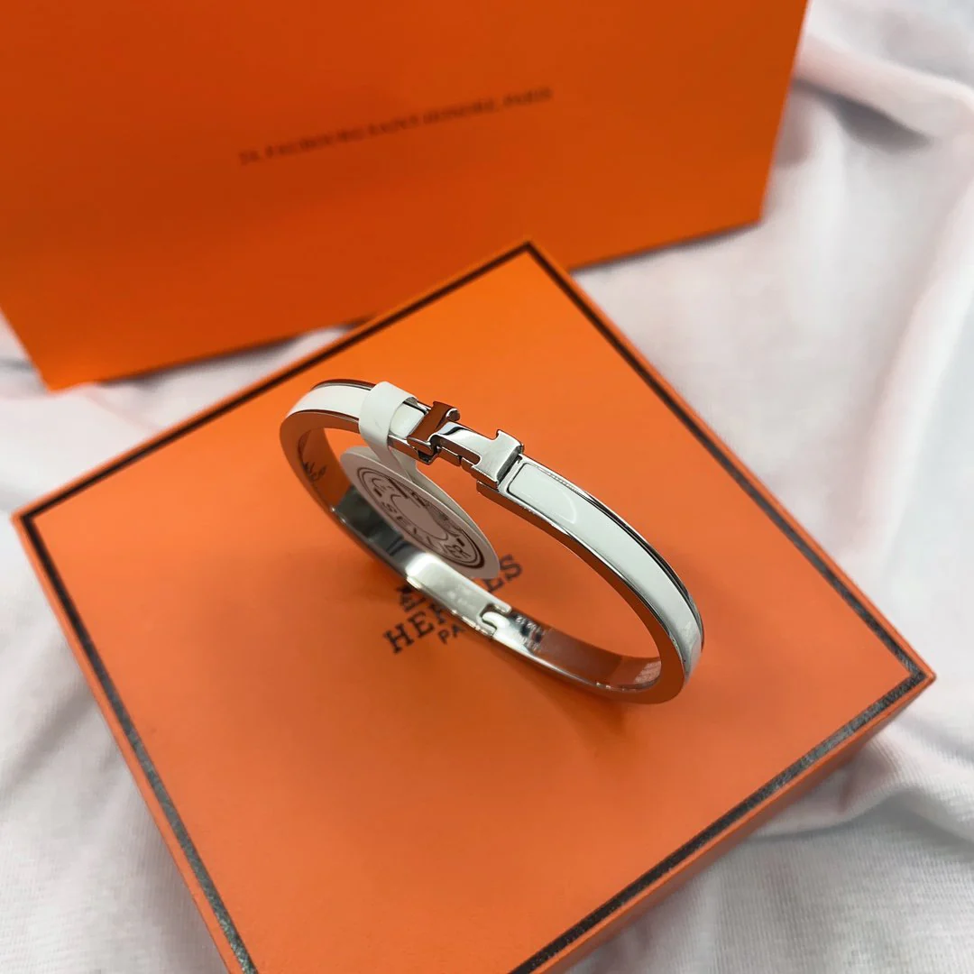 [Hermes]CLASSIC HM CLIC WHITE 8MM ENAMEL BRACELET