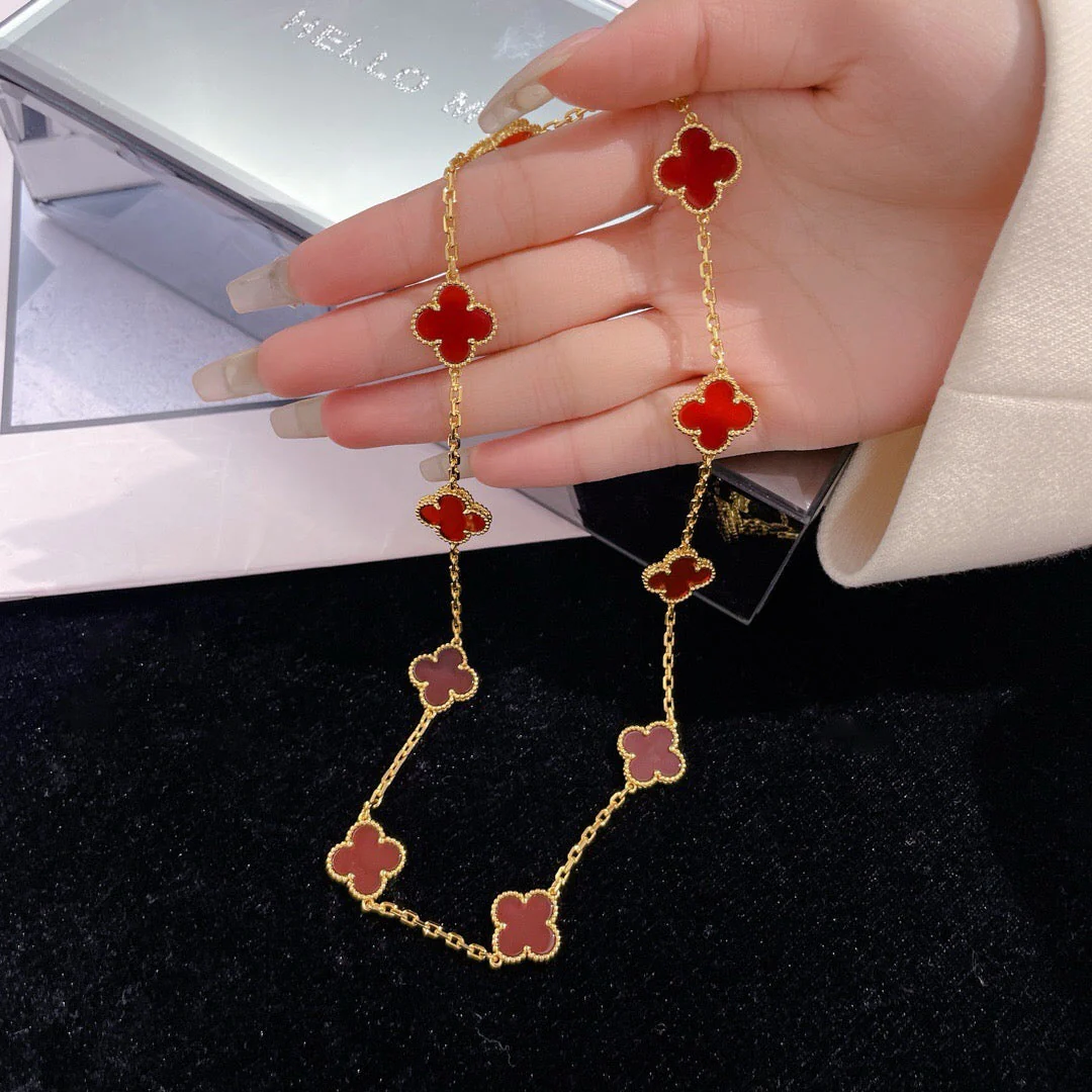 [Van Cleef & Arpels] 10 MOTIFS CARNELIAN NECKLACE