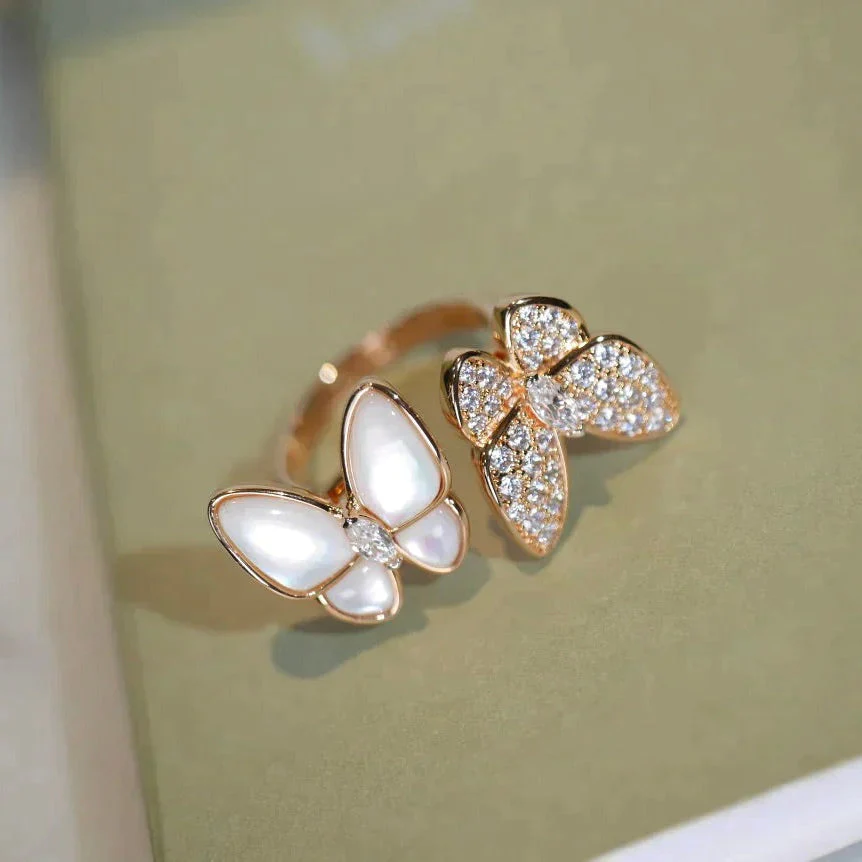 [Van Cleef & Arpels]TWIN BUTTERFLY DIAMOND MOP RING