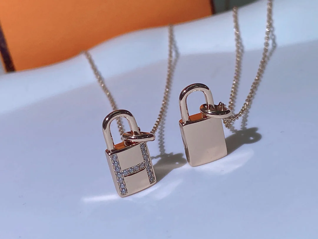 [Hermes]HM ADVANCED NICHE LOCK HEAD NECKLACE DIAMONDS