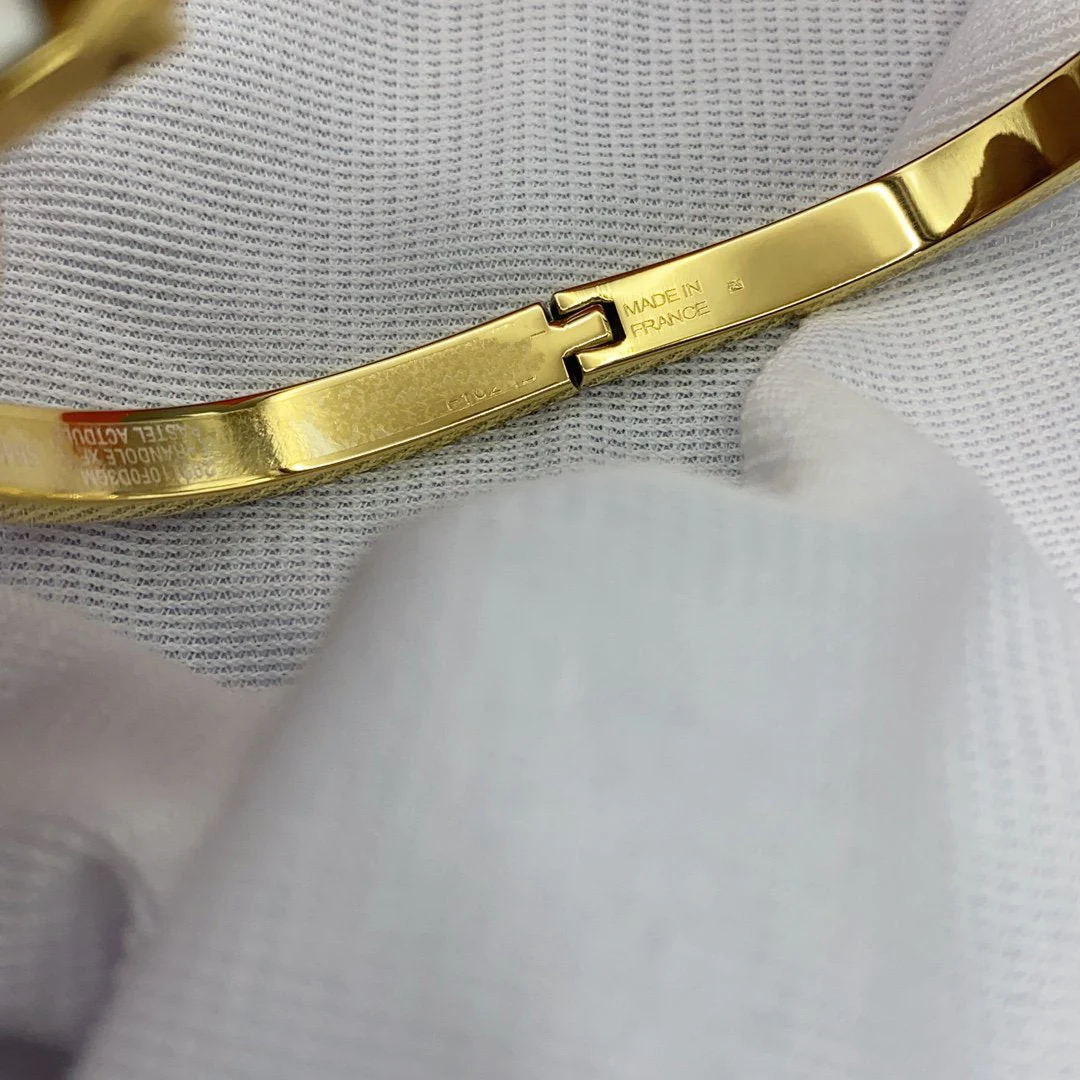 [Hermes]CLASSIC HM CLIC WHITE 8MM ENAMEL BRACELET