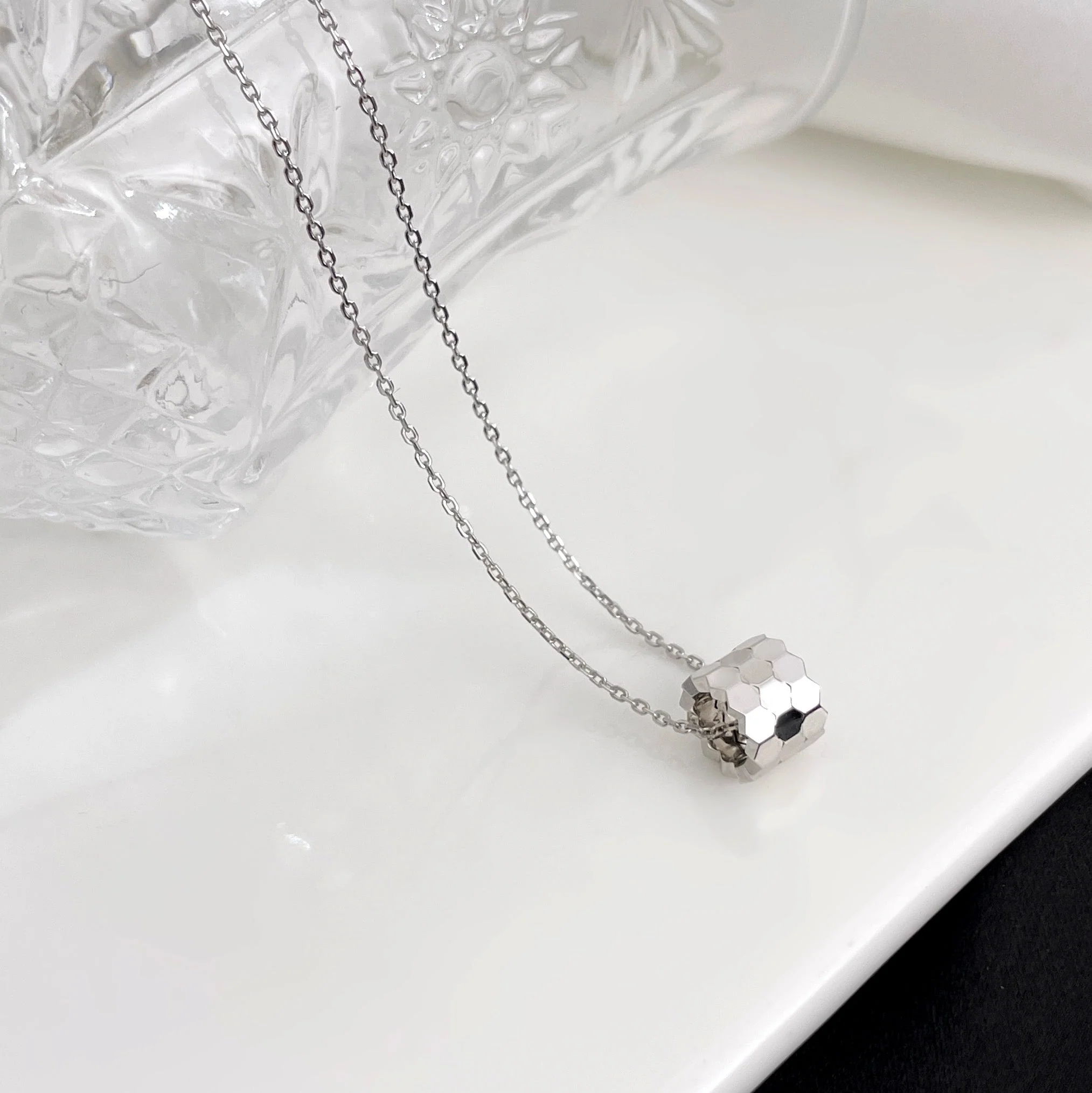 [Chaumet]BEE MINI NECKLACE
